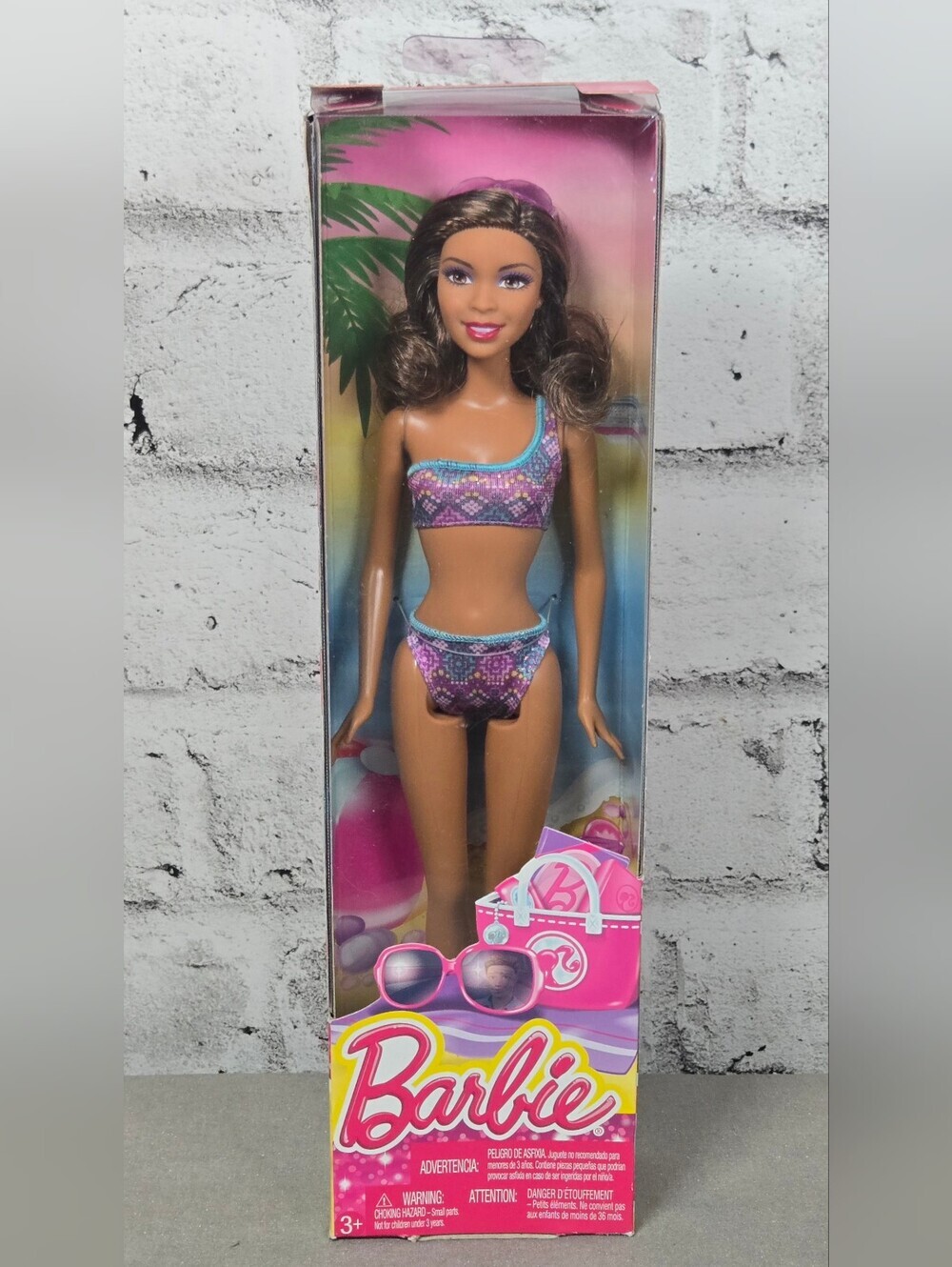 2013 Mattel Barbie Beach Nikki Brunette Bikini Doll New In Box